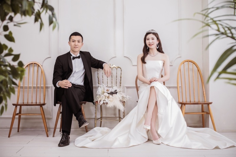 椅子に座って♡