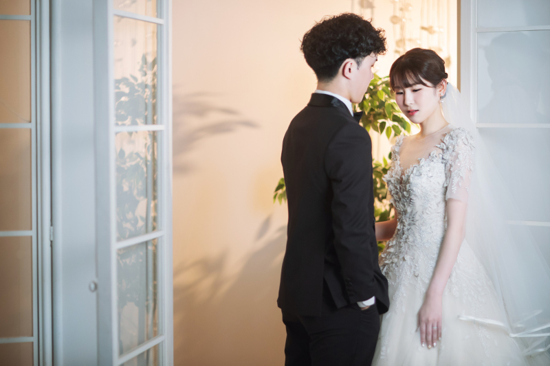 ふとした瞬間の表情も