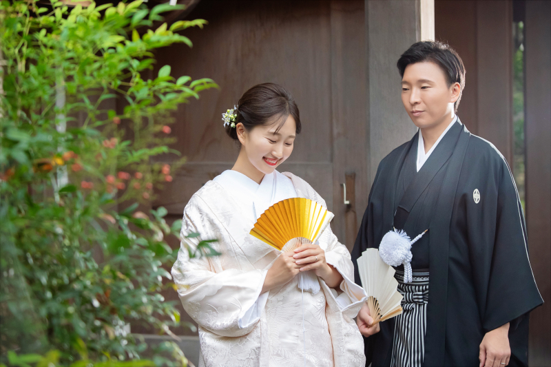 扇子を持って♡