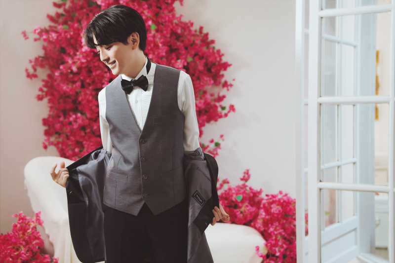 ご新郎様ソロショット