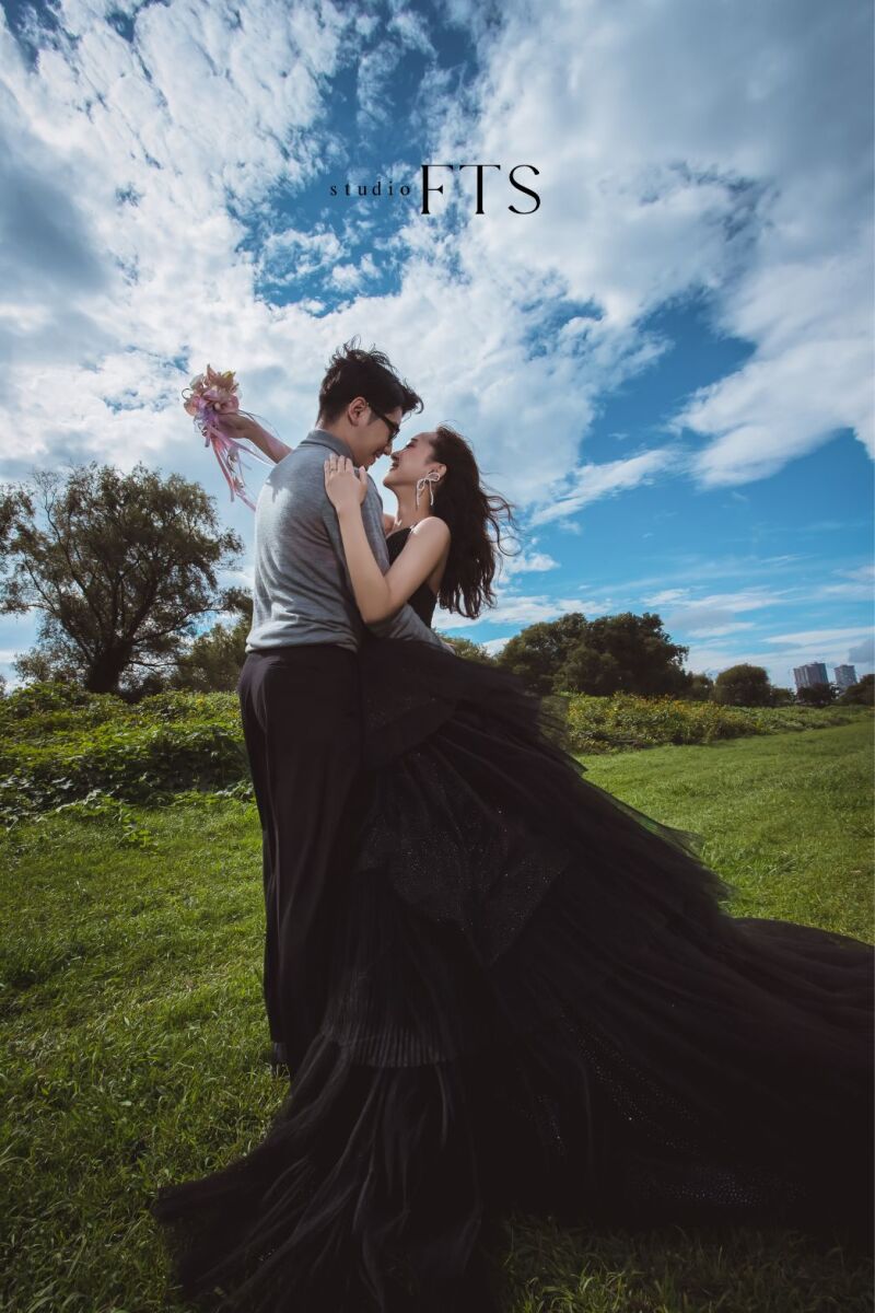 studio FTS_カラードレスが豊富