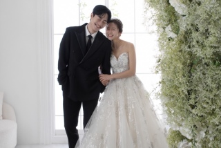 ￥33,000オフ！【３スタジオアルバムプラン】洋装３着・全３箇所スタジオ撮影