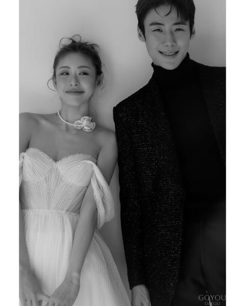 2月末までのご成約でレタッチ＋５枚《GOYOU２着アルバムプラン》洋装２着、GOYOUスタジオ