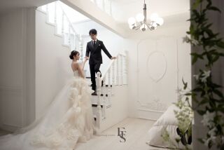 2月末までの成約でレタッチ＋５枚【ファーストアルバムプラン】洋装１着、ファーストスタジオ