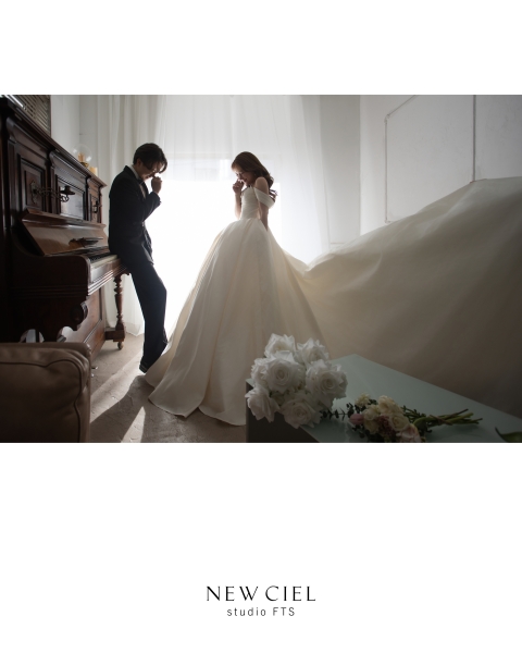 【New シエル３着アルバムプラン】洋装３着・New シエルタジオ、玄関前・屋上も含む！