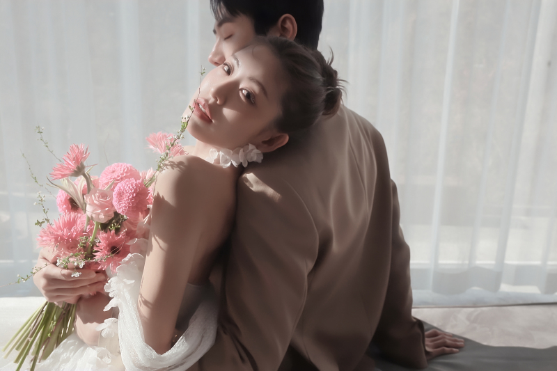 2月末までの成約でレタッチ＋５枚【東京周遊+GOYOUアルバムプラン】洋装２着、東京タワー＋丸の内＋GOYOUスタジオでの撮影