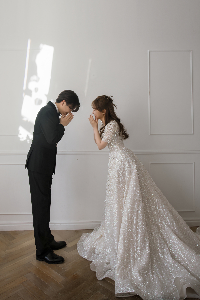 【昼東京駅+New シエルプラン】洋装２着、東京駅＋New シエルスタジオの２箇所撮影