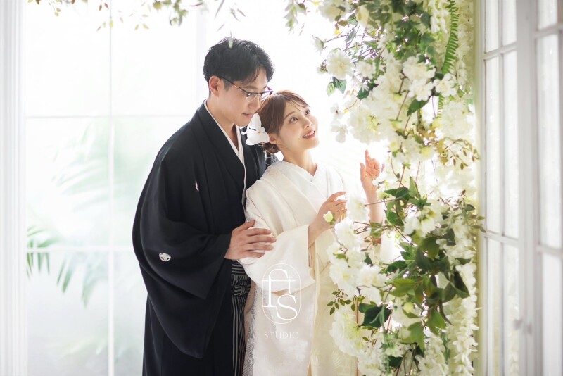 【和洋1着プラン】和1着・洋1着、2箇所スタジオ撮影