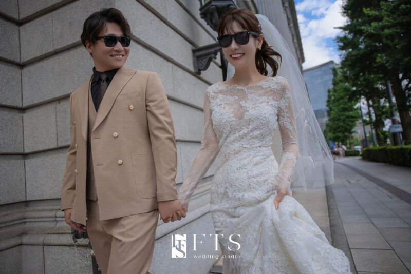 《昼東京駅アルバムプラン》洋装１着・昼の東京駅撮影