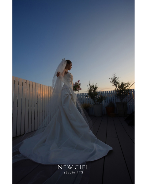 【New シエル３着アルバムプラン】洋装３着・New シエルタジオ、玄関前・屋上も含む！