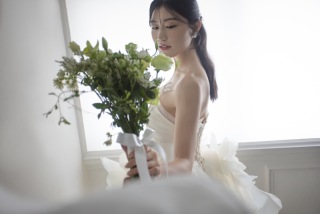 【３スタジオアルバムプラン】洋装３着・全３箇所スタジオ撮影