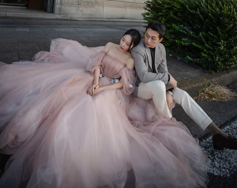 【昼東京駅+２箇所スタジオプラン】洋装３着、東京駅＋スンススタジオ＋ファーストスタジオ撮影