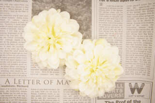 造花髪飾り(無料)