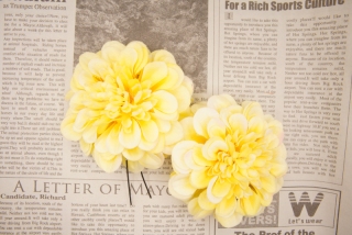 造花髪飾り(無料)