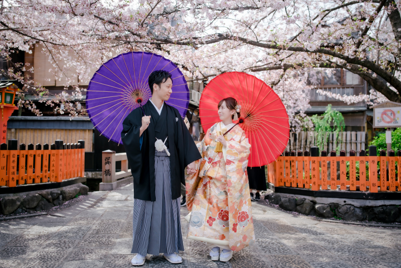 祇園と嵐山にて衣装2点桜のロケ撮影♪