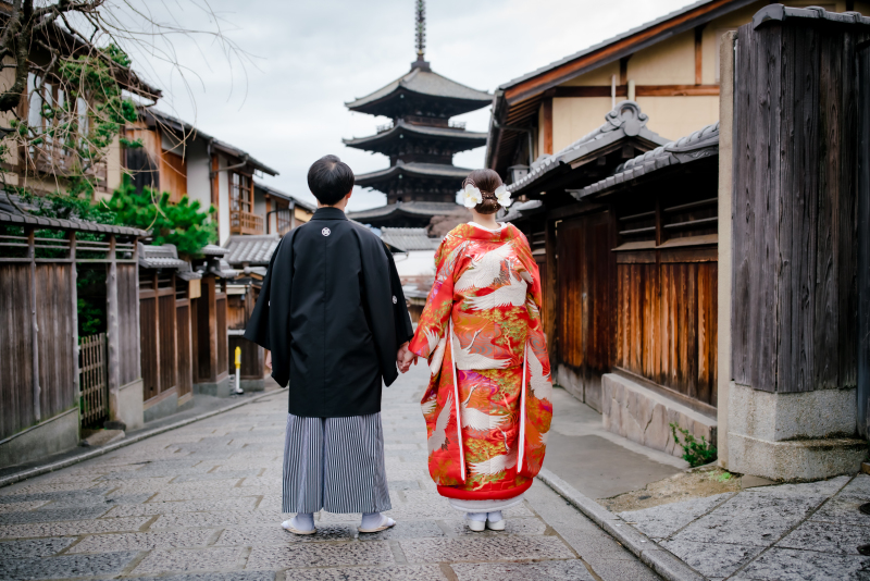 八坂の塔&times;後ろ姿