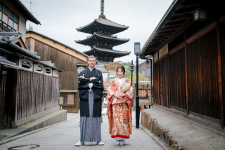 八坂の塔周辺と神社仏閣での衣装2点ロケ撮影♪