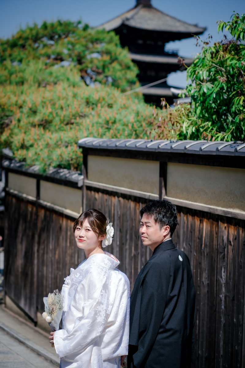 振り向く姿の新婦様！