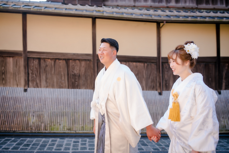 衣装を変えて向かう先は...