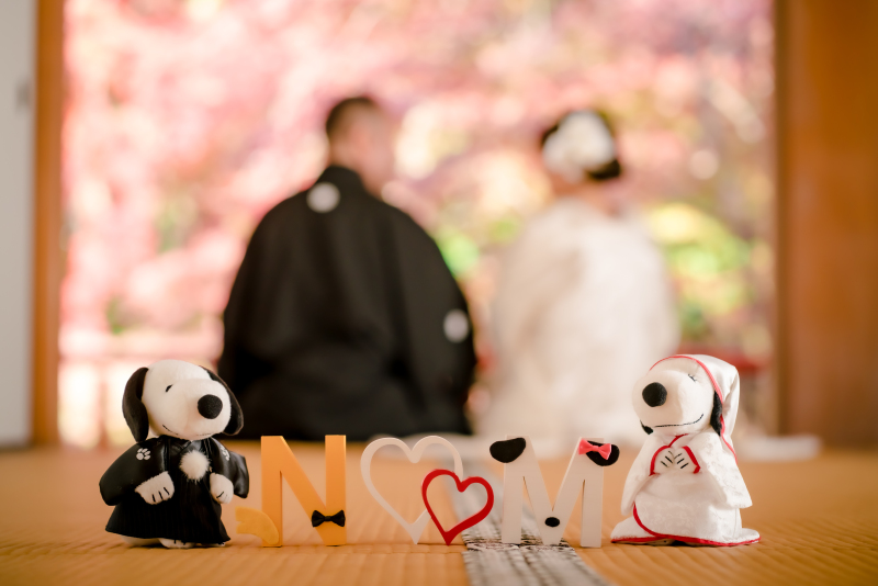 ぬいぐるみとイニシャルオブジェ