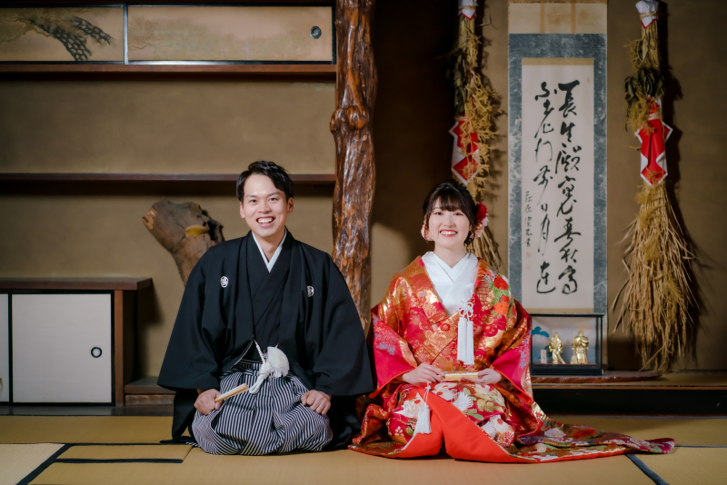 和室で正座ショット