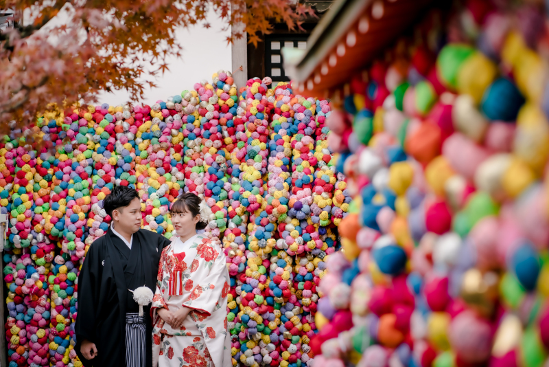 路地を抜けて向かう先は...