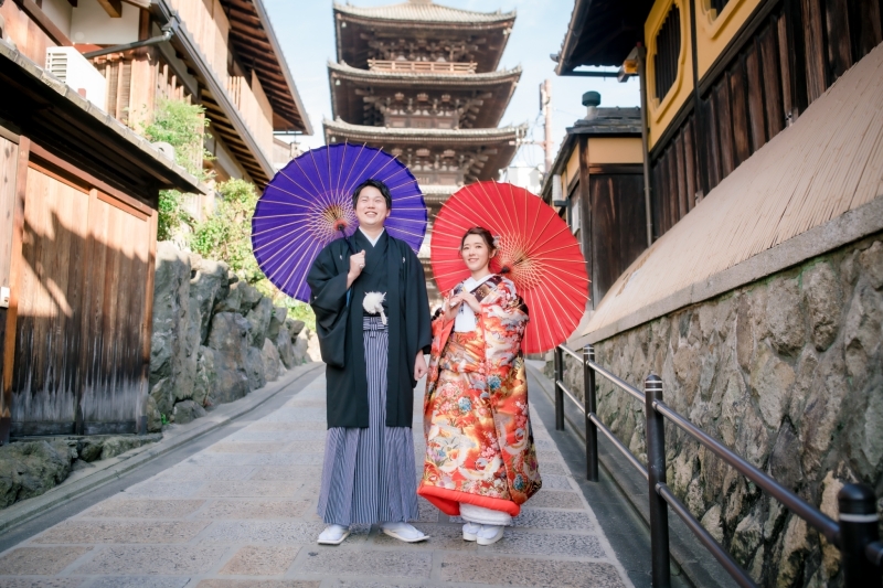 五重の塔と京の街並み
