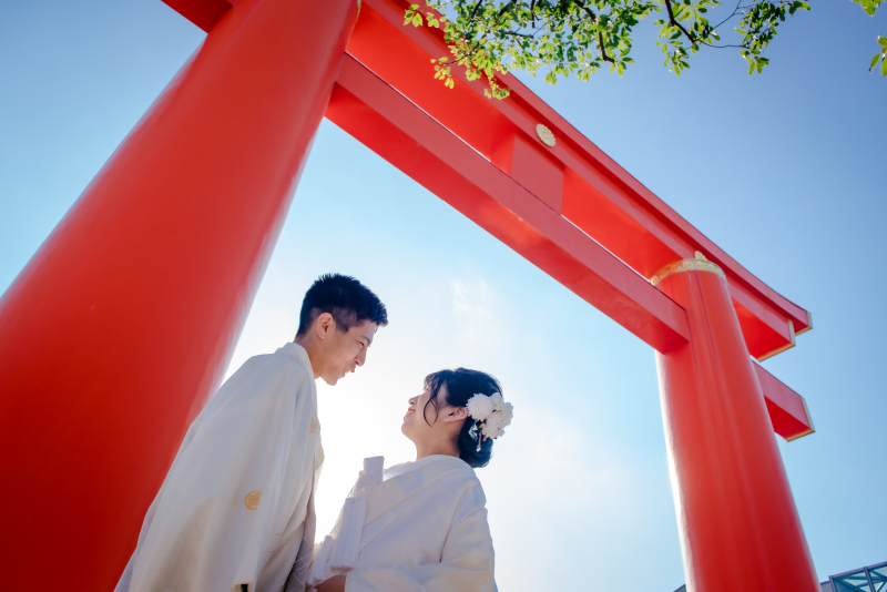 鳥居の真下から