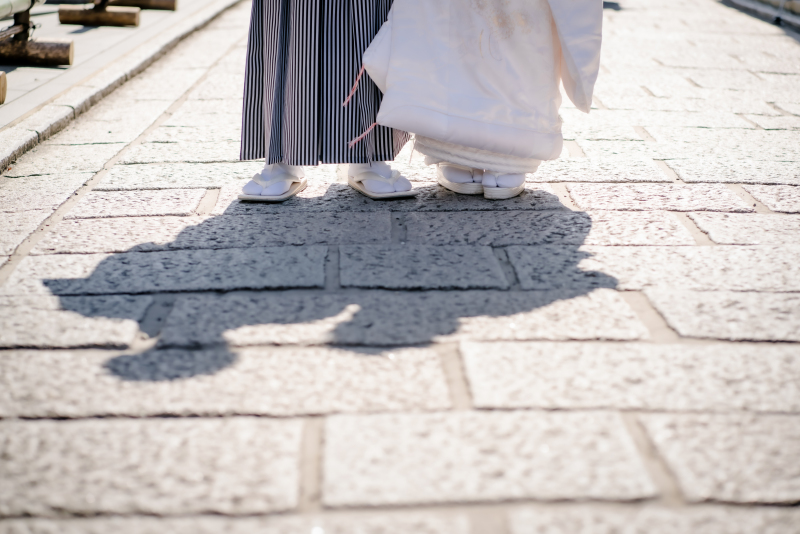 石畳と影