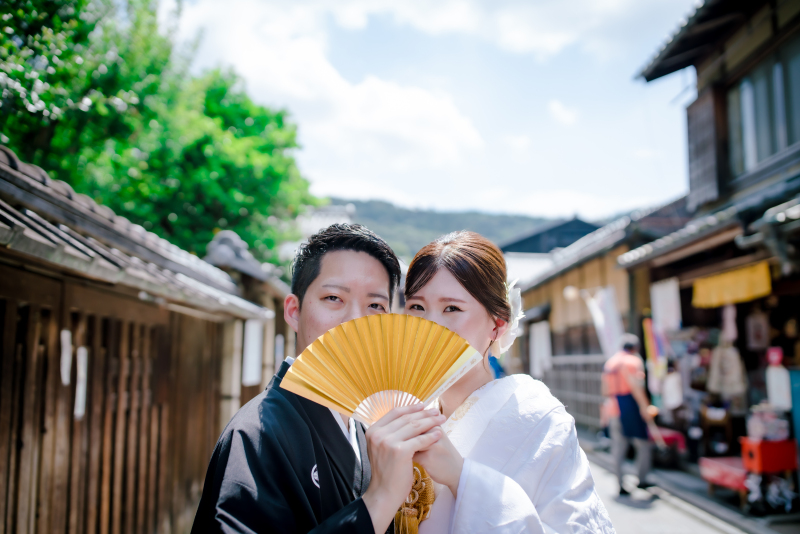 扇子を使って&hellip;