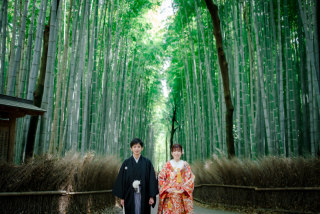 竹林など自然いっぱいの嵐山にて衣装1点ロケ撮影♪