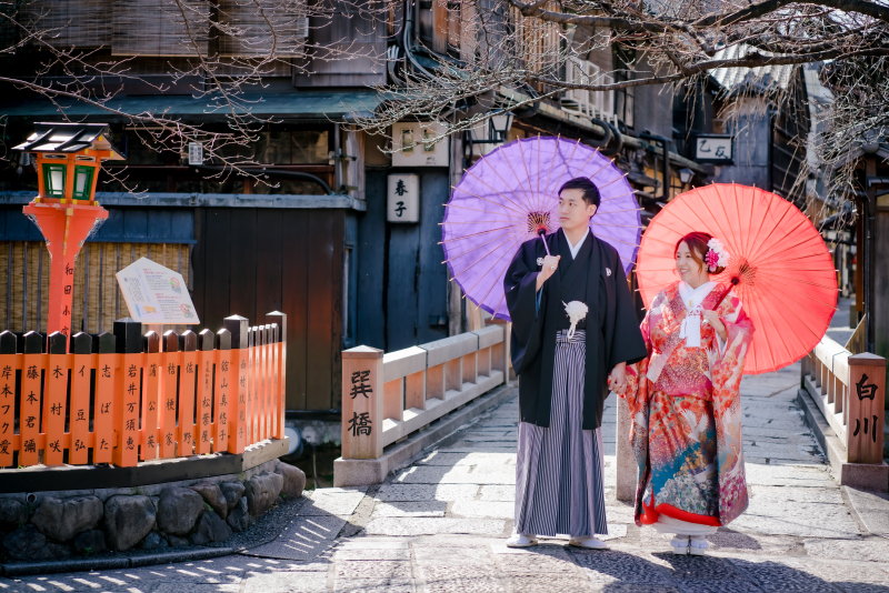 番傘で華やかに！