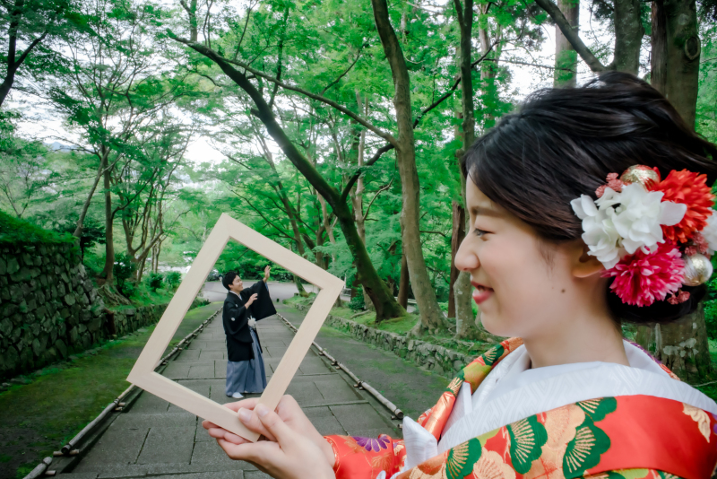 フレーム　イン！