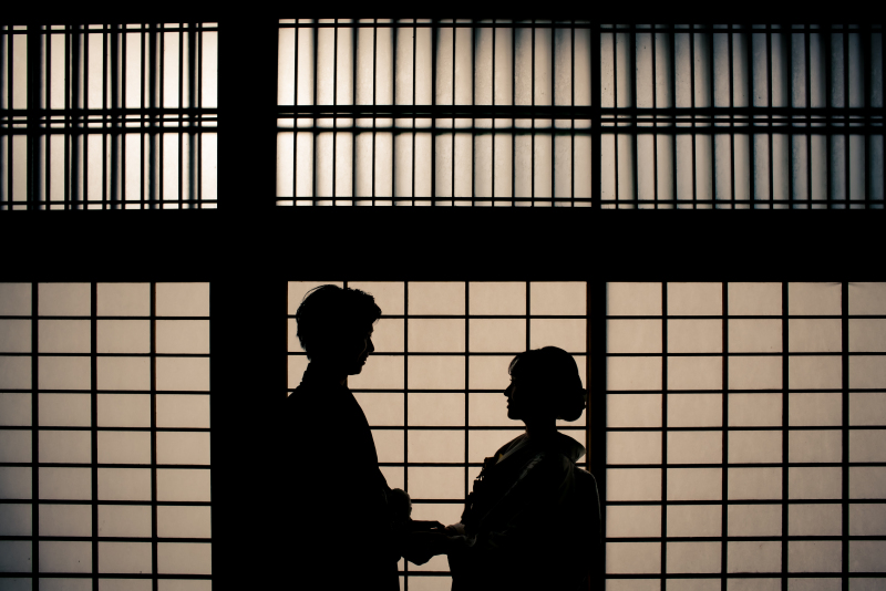 障子とシルエット