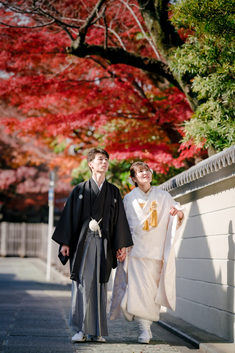 金小物光る白無垢姿！