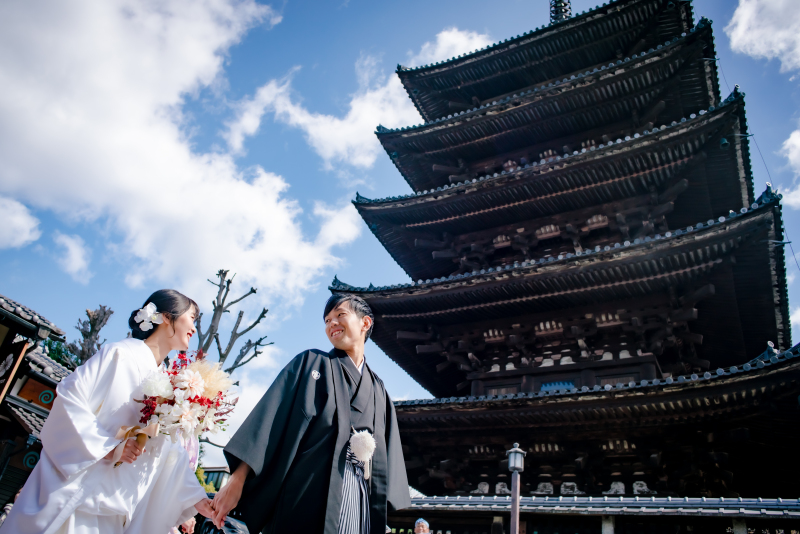 八坂の塔の真下で&hellip;