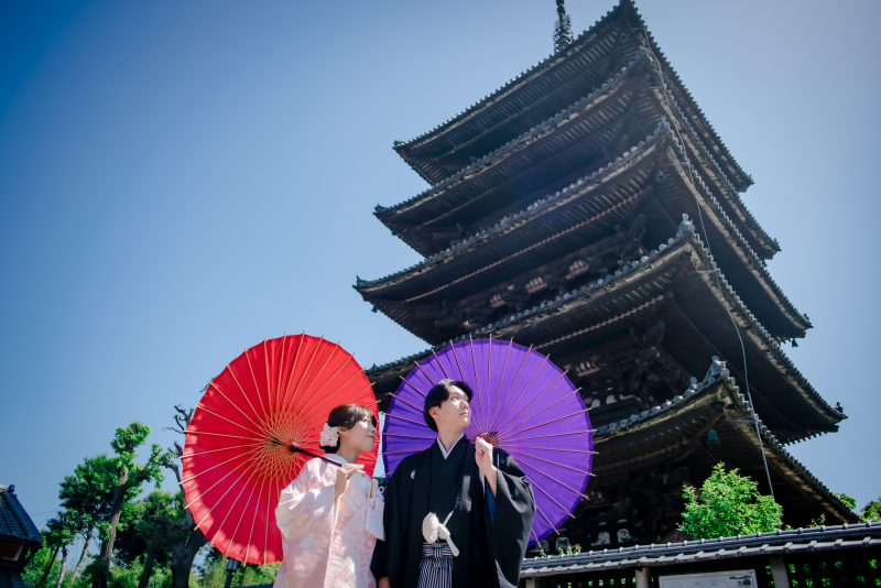 番傘と八坂の塔!