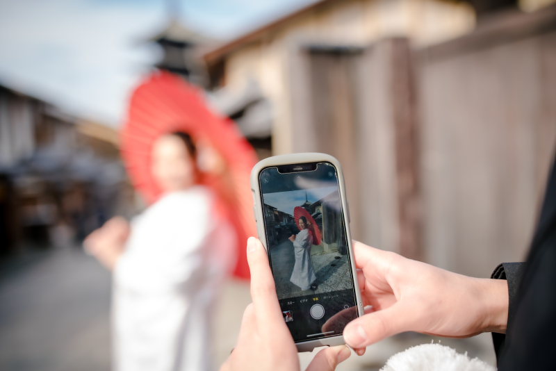 携帯を使ってこんなショットも!