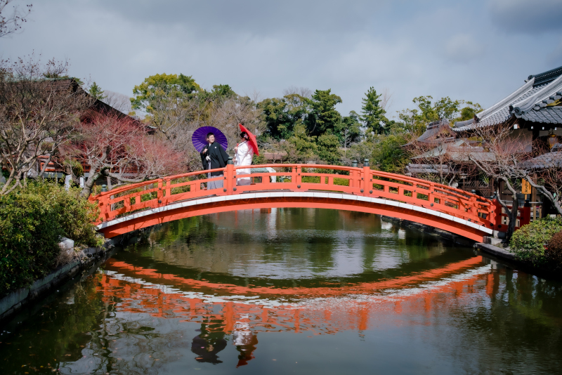 池に映るお二人...