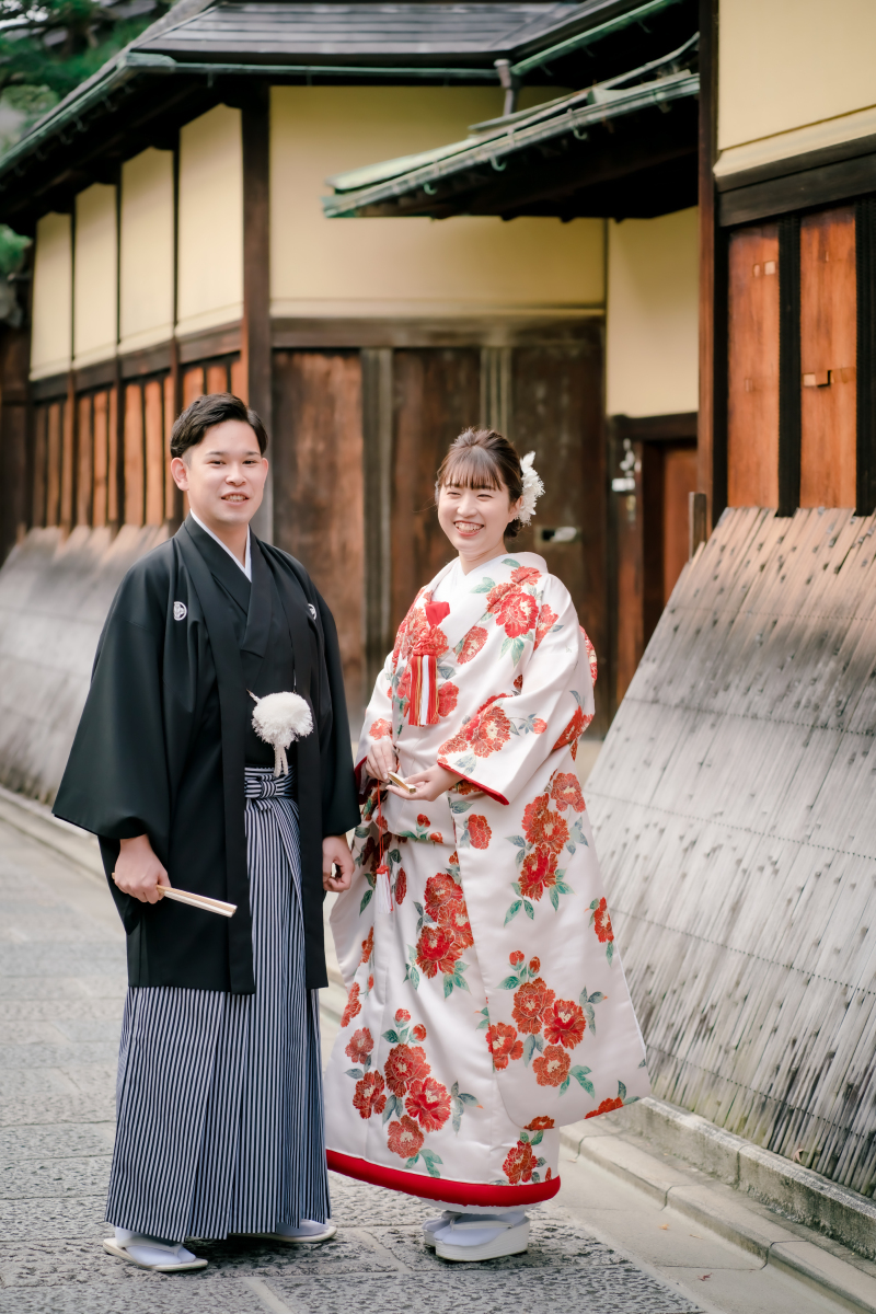 ますは定番ポージングから！