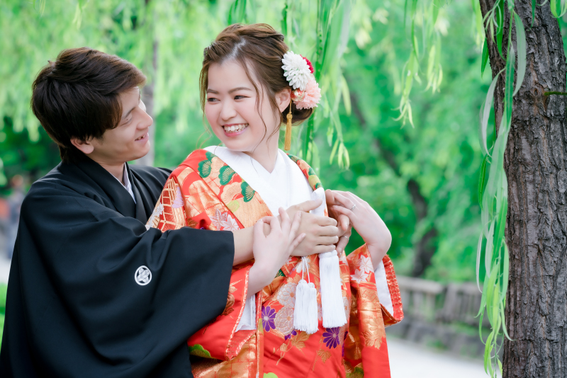 後ろからハグ♪