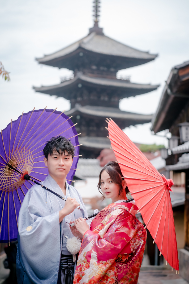 番傘と五重の塔