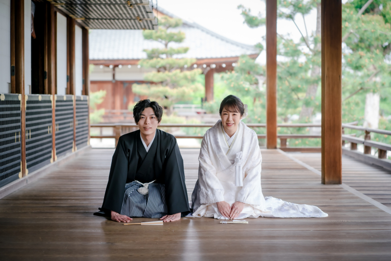 お辞儀ショット