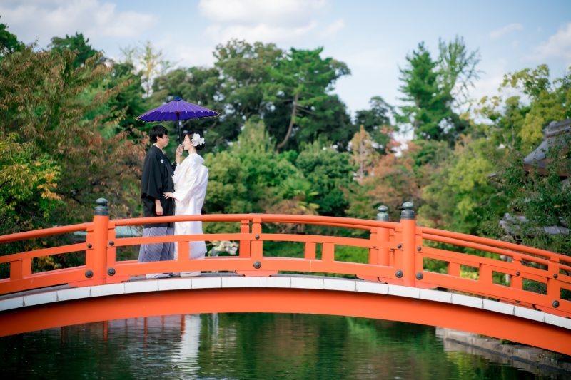次は神社仏閣で