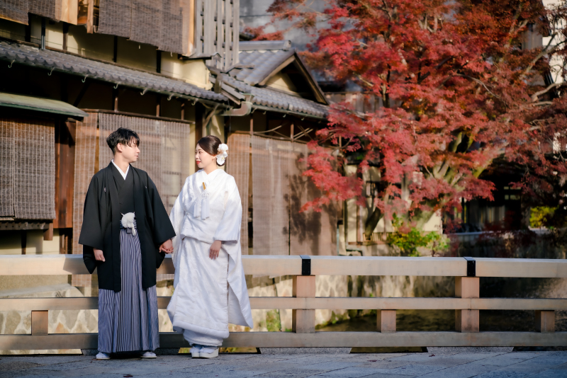 見つめあって&hellip;