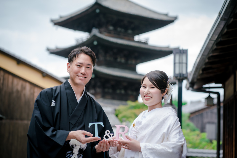 イニシャルオブジェで可愛く♪