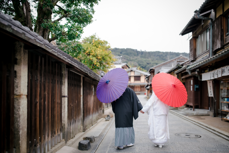 番傘を持って...