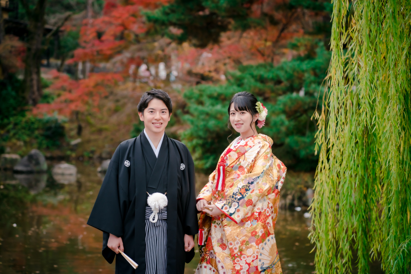 公園の大きな池からスタート♪