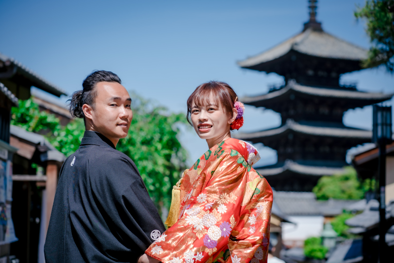 八坂の塔をバックに！