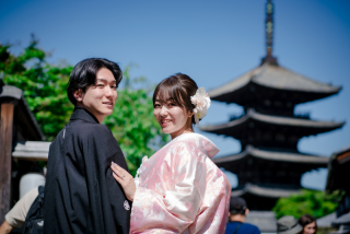 八坂の塔周辺にて衣装1点のロケ撮影！